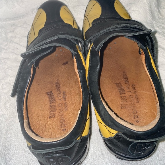 Donald J Pliner DJP LEATHER Black & Yellow Sneaker - Picture 5 of 15